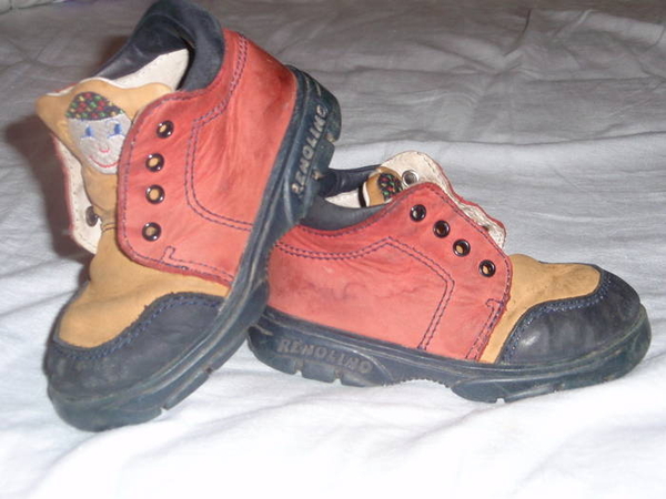 ПРОДАМ детскую обувь до 2 лет(натур.кожа, произ-во РБ) 3