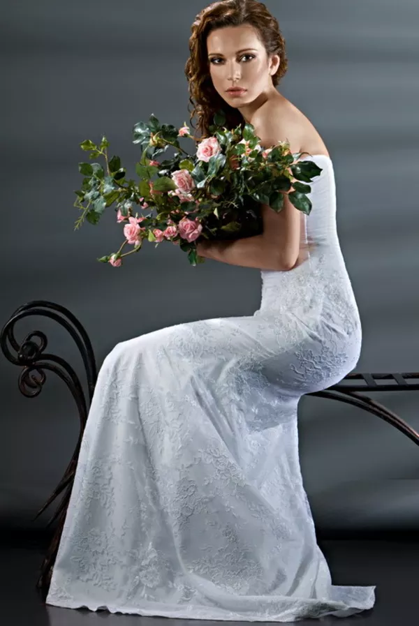 Элегантное свадебное платье     2